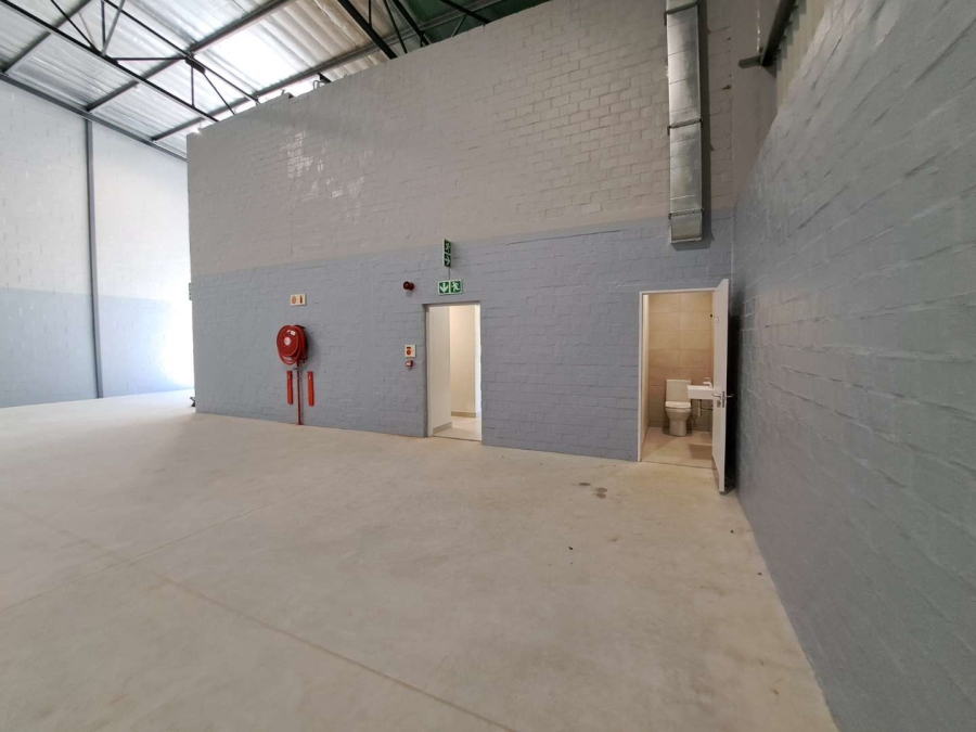 To Let commercial Property for Rent in Kraaifontein Industria Western Cape